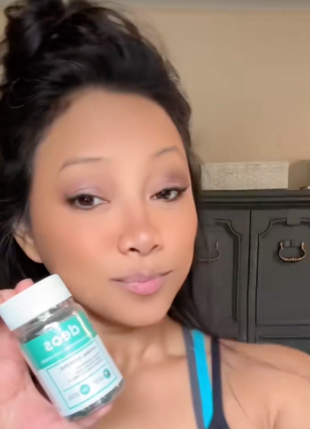 <p><strong>Why Women Are Obsessed</strong></p>